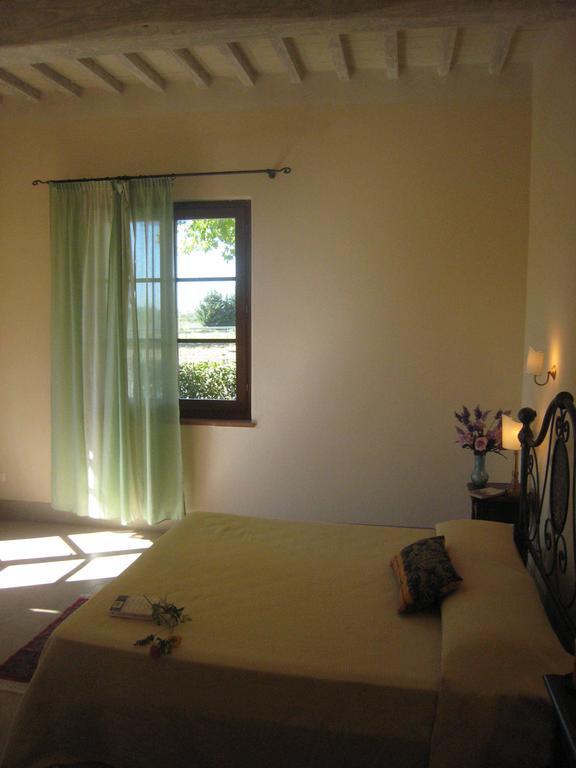 Seven Cortona Bed and Breakfast Kamer foto