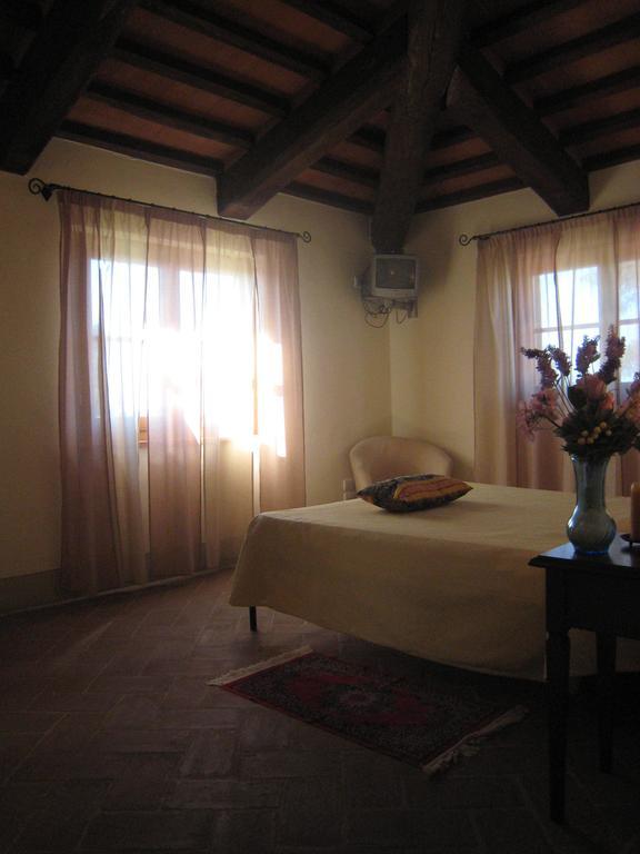 Seven Cortona Bed and Breakfast Kamer foto
