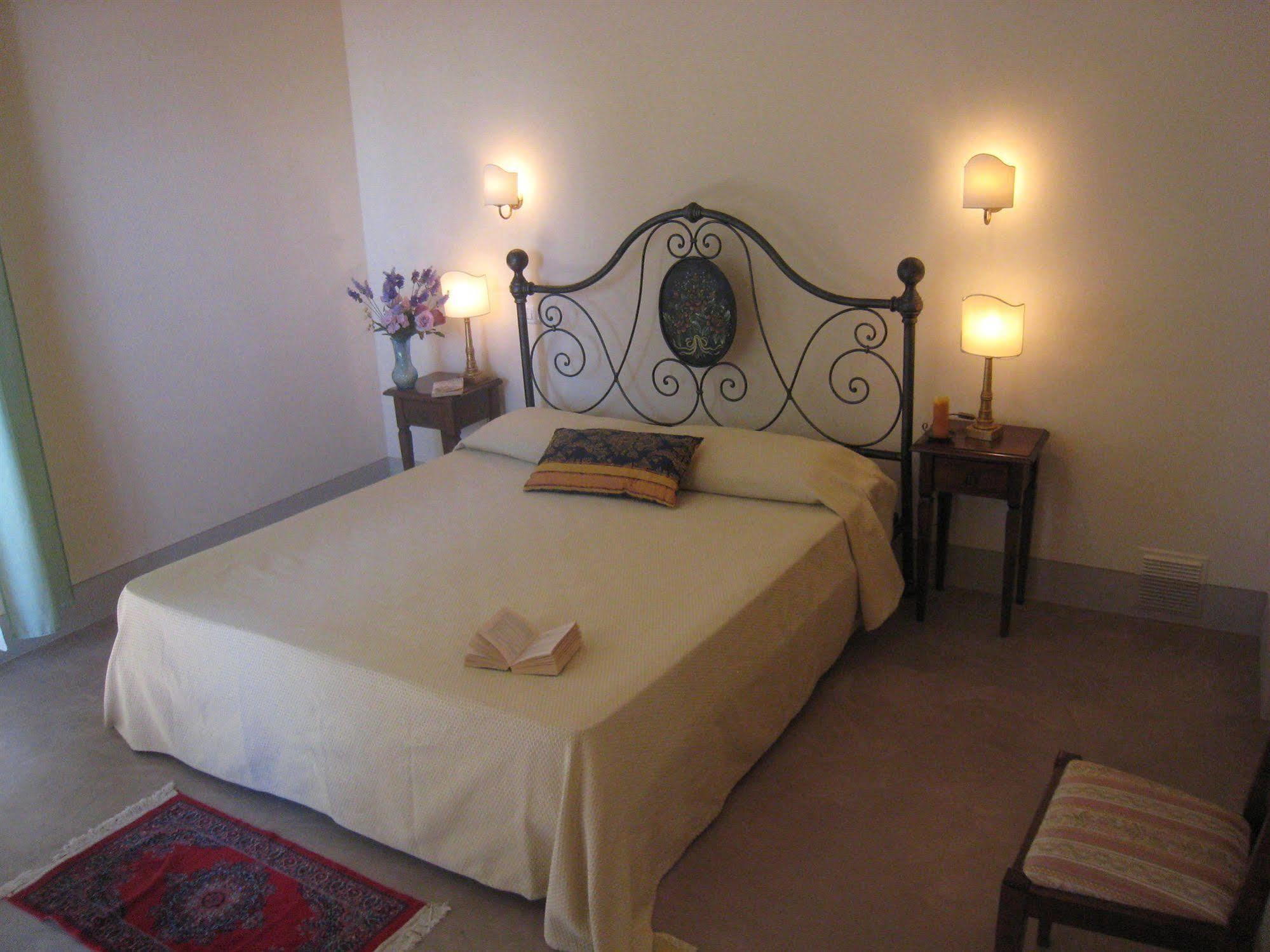 Seven Cortona Bed and Breakfast Buitenkant foto